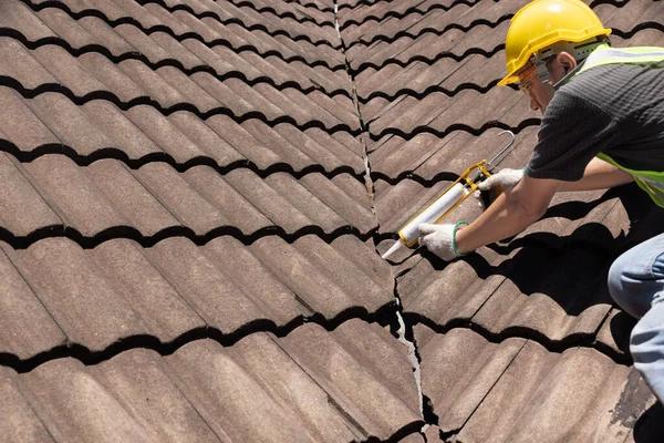 The Impact of Roof Pitch on Roofing Construction Costs and Design