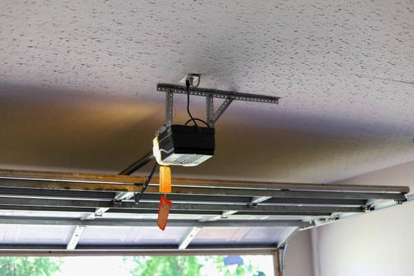 How to Fix a Noisy Garage Door: Step-by-Step Solutions